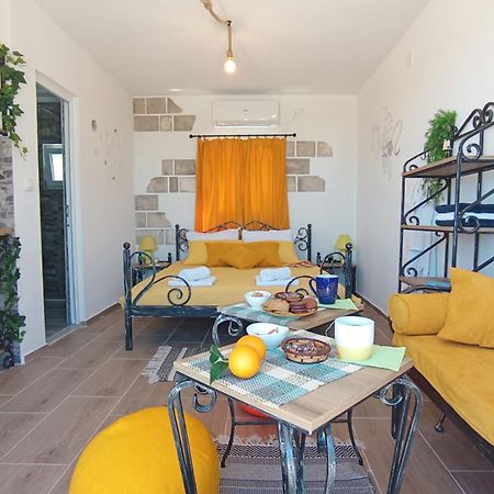 Lustica Apartments المظهر الخارجي الصورة
