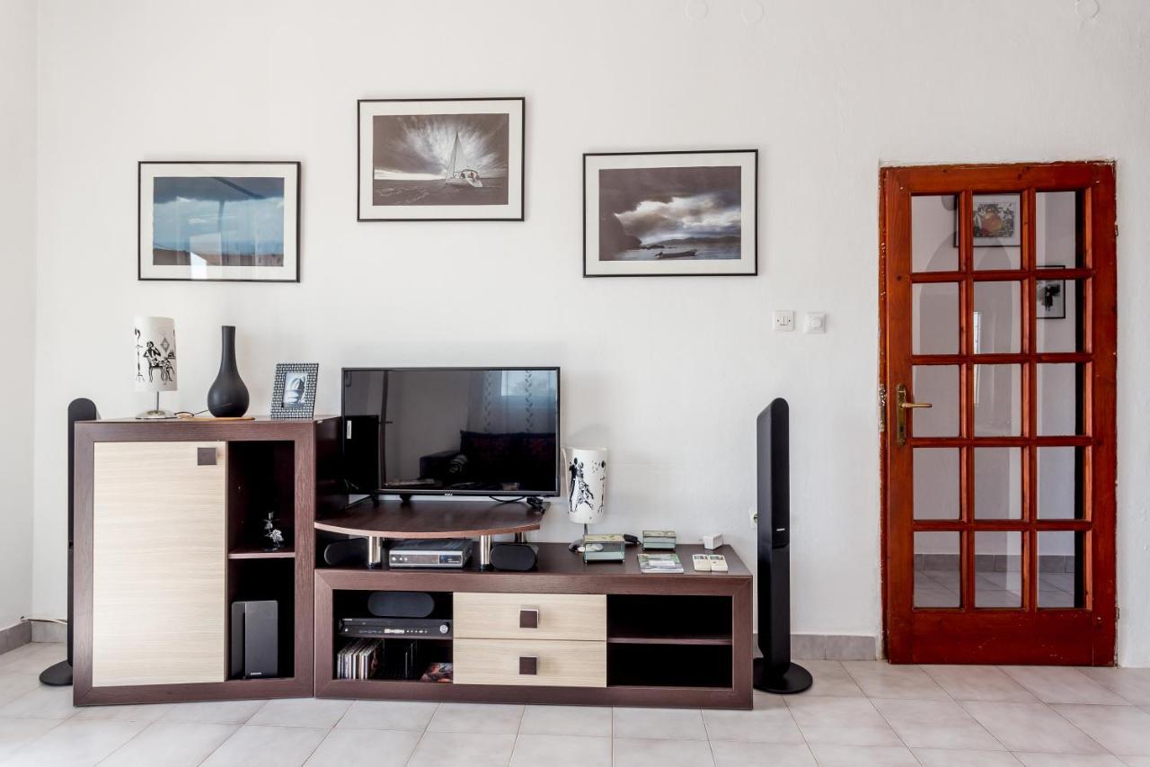Lustica Apartments المظهر الخارجي الصورة