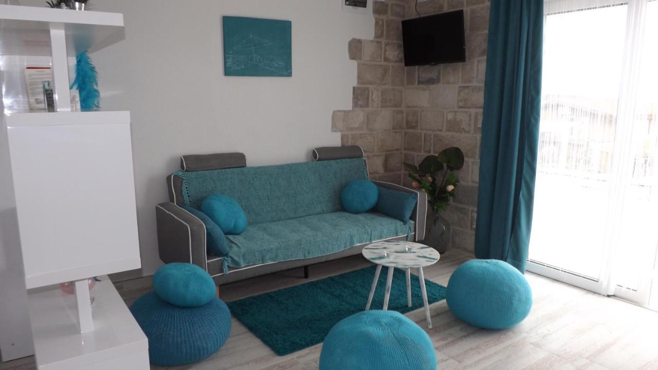 Lustica Apartments المظهر الخارجي الصورة