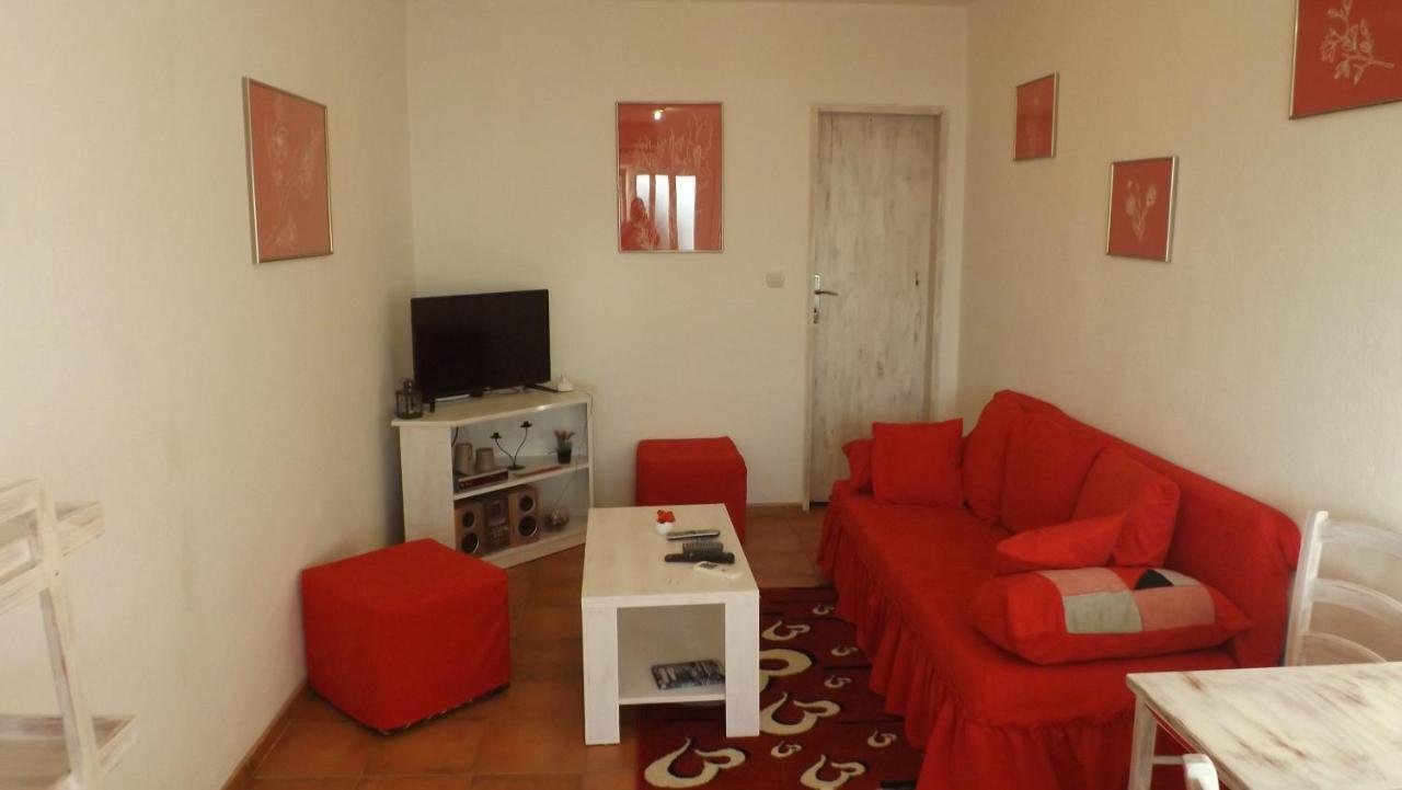 Lustica Apartments المظهر الخارجي الصورة